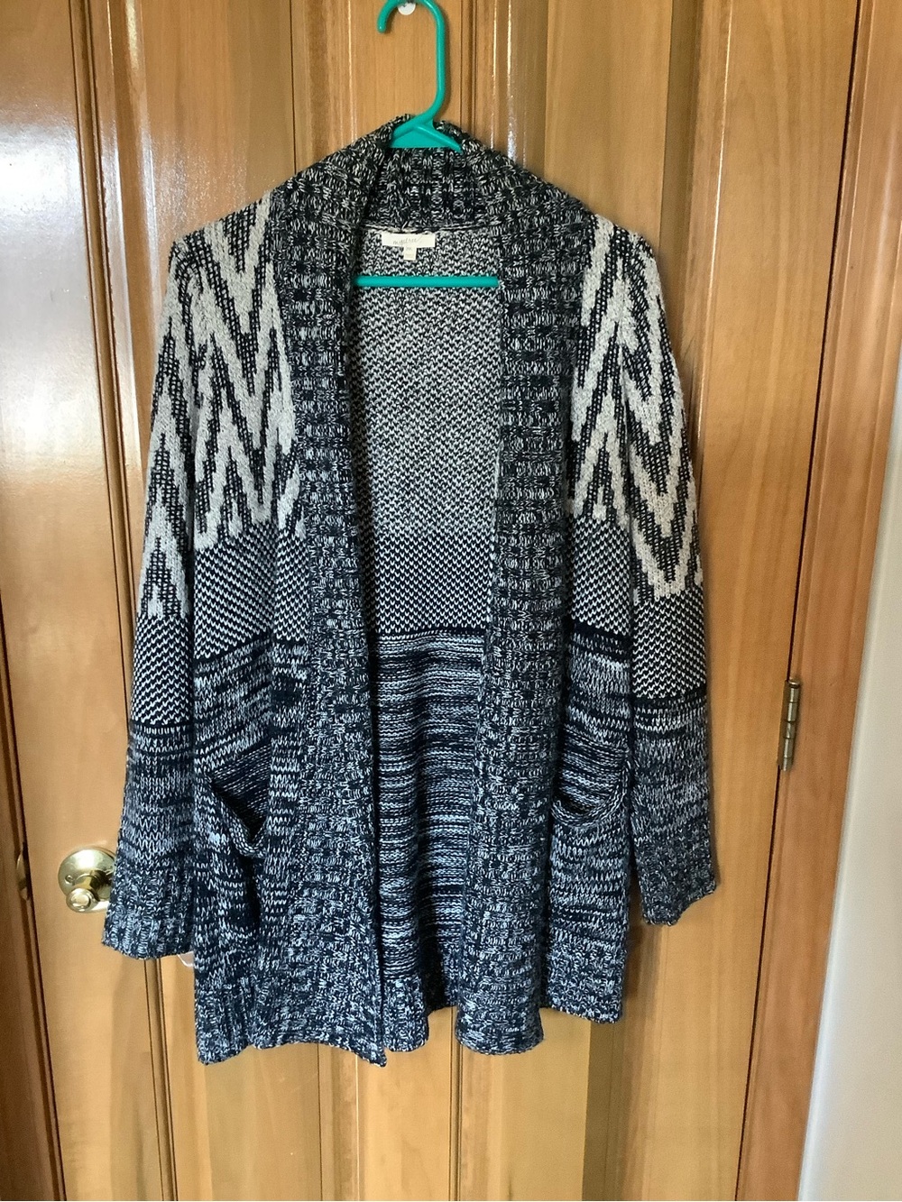 Mystree Black and Cream Patterned Open-Front Cardigan